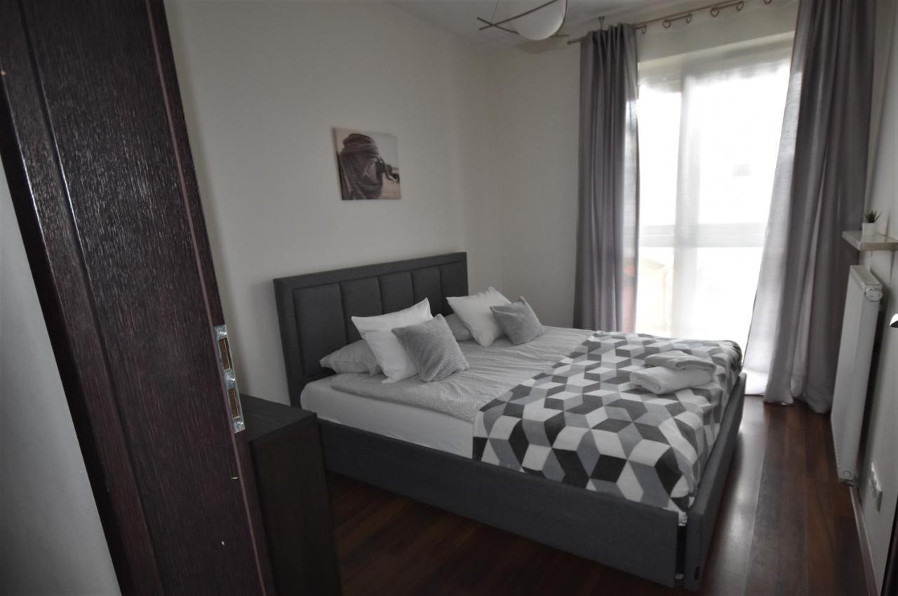Senator Warsaw Apartments Eksteriør bilde