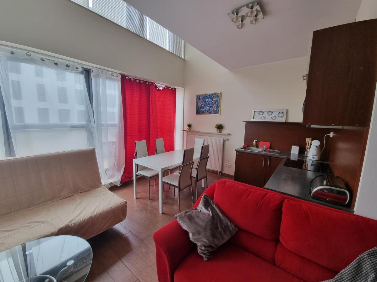 Senator Warsaw Apartments Eksteriør bilde