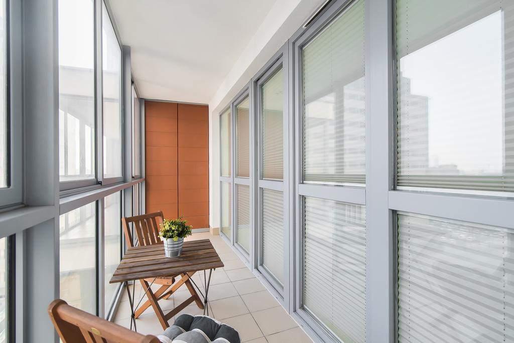 Senator Warsaw Apartments Eksteriør bilde